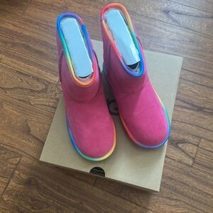 Kids’ Rainbow UGG